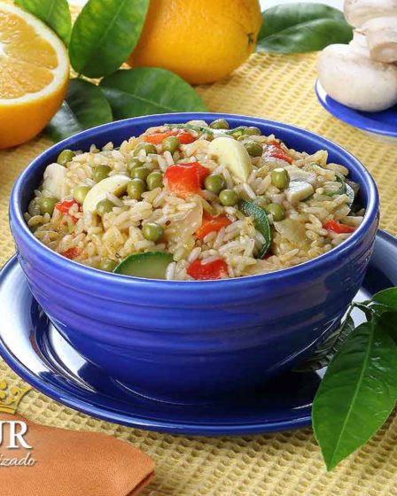 receita Arroz com legumes e suco de laranja