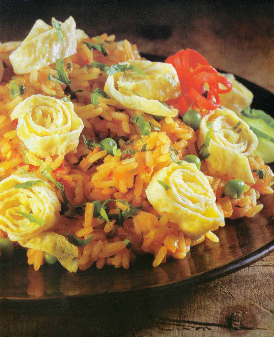 Receita Salteado de arroz com tiras de ovos