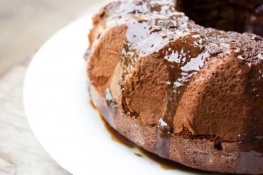 Receita de Brigadeirão com arroz e chocolate