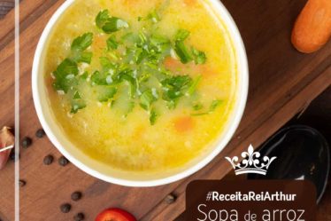Receita sopa de arroz e legumes