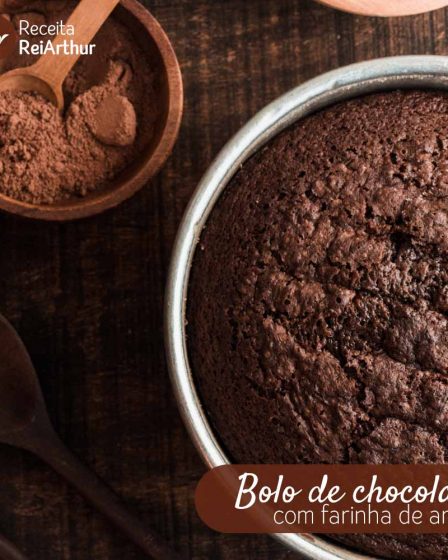 Bolo de chocolate com farinha de arroz