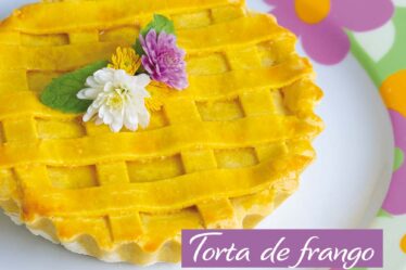 Torta de Frango com Farinha de Arroz