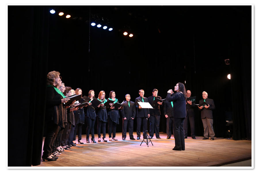 Coral Vozes da Dickow