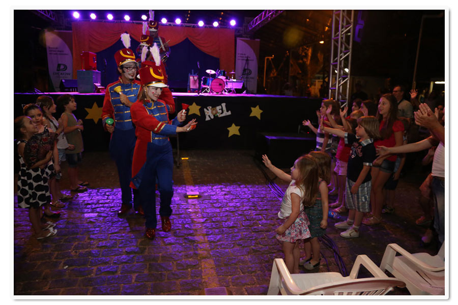 Orquestra de Brinquedos